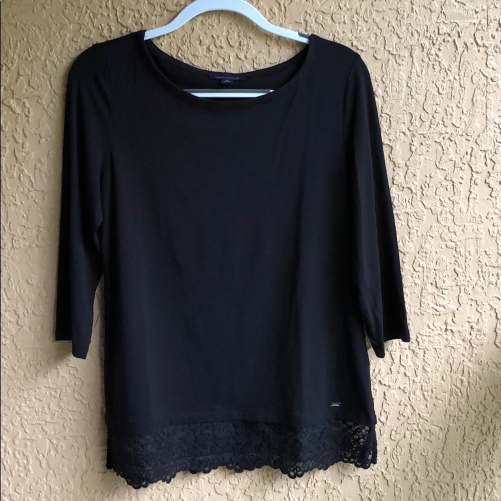 NWOT Tommy Hilfiger Lace Bottom Top